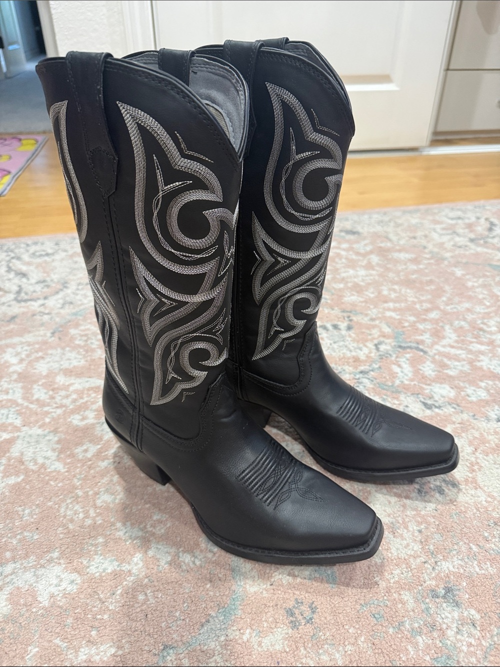 Durango 13 in  Western Cowgirl Boots with Silver Stitching